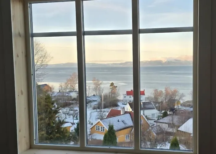 Close To The Airport And Trondheim 펜션